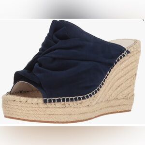 LIKE NEW Kenneth Cole Women's Odele Espadrille Slip on Wedge Sandal